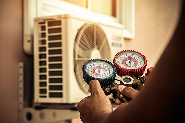 Professional Hvac technician working in Urbana, OH